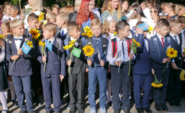 «Зачем тратить деньги на цветы, когда можно отправить их на доброе дело»