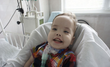 Помогите Лёве сбежать из реанимации!