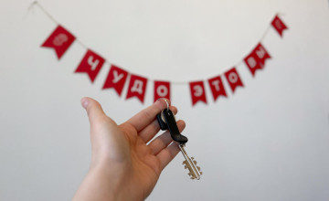 Квартиры вместо интернатов: подопечные «Дедморозим» получили своё жильё