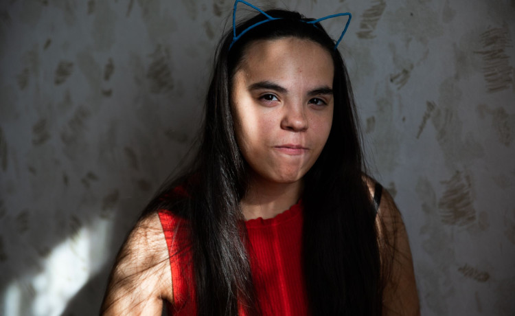 «Ко мне относятся как к “обычному человеку”»: как Катя устроилась на работу