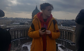 Как Даша съездила в Петербург