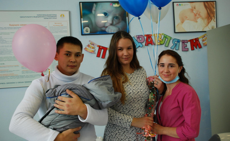 Ярика выписали из роддома 