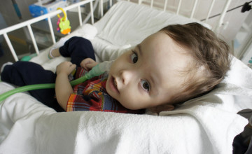 Болезнь «арестовала» двухлетнего Лёву