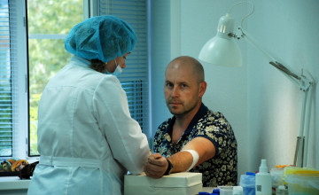 Более полусотни чайковцев в один день решили поделиться лекарством от рака