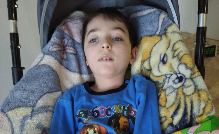 Ване не хватает кислорода. Помочь ему может медоборудование на сотни тысяч рублей