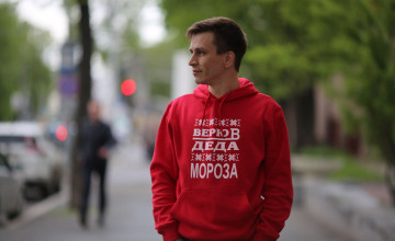 Как небольшой магазин фототехники передал на помощь детям 600 тысяч рублей