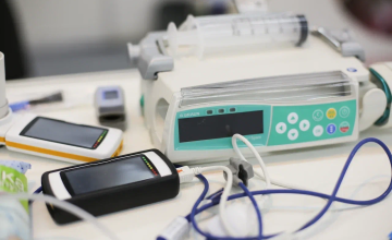 Пермские родители отдали время девочке с раком мозга