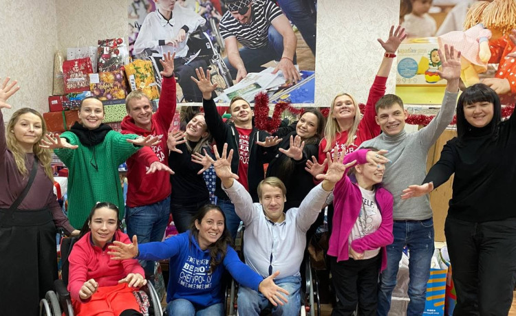 Пермяки исполнили 243 желания детей-сирот в интернатах и поддержали сотрудников, которые заботятся о них весь год