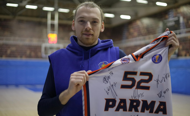 «Амкар» и «ПАРМА-ПАРИМАТЧ» болеют за ребят с тяжёлыми заболеваниями. Присоединяйтесь!