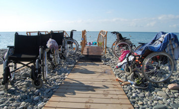 Достучаться до Деда Мороза