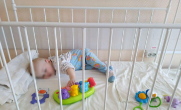 Благодаря вам уколы для Паши не такие обидные