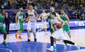 Пермяки обыграли болезнь Наташи на баскетбольном мачте