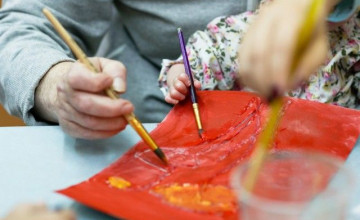 В детском паллиативном отделении зацвели маки и улыбки