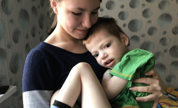 Маме нужна поддержка, чтобы позаботиться о Грише