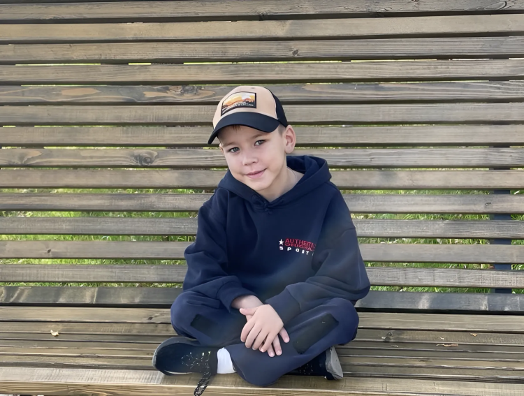 Дима Лихачёв: май 2024