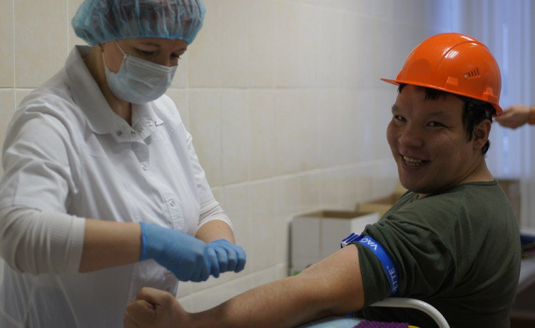 На «Метафраксе» состоялась крупнейшая в Пермском крае корпоративная акция для потенциальных доноров костного мозга