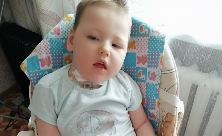 2-летнему Антону предстоит новая схватка с болезнью. Малышу нужна помощь