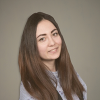 Яна  Мкртчян 