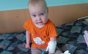 Маленького Кирю нужно вернуть домой живым