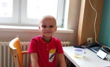 В борьбе с лейкозом Артёму помогла его мама