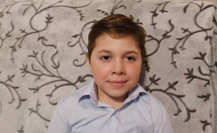 Врачи подозревают у Димы болезнь, из-за которой он может перестать ходить. Без вашей поддержки не обойтись!