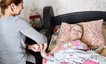 Как быть рядом с семьёй, в которой умирает ребёнок?