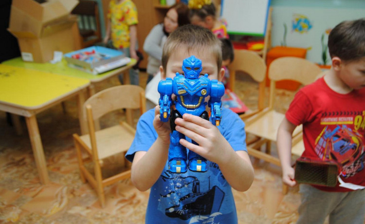 Как игрушки спасают малышей из детдомов Пермского края