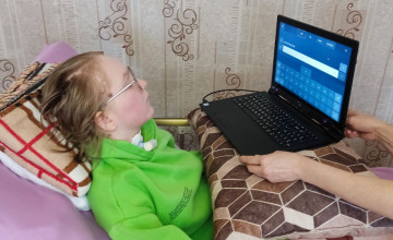 Понятно без слов. Как тяжелобольные ребята общаются взглядом