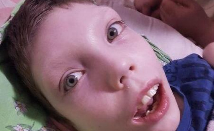 Саша вернулся к маме, чтобы никогда не расставаться