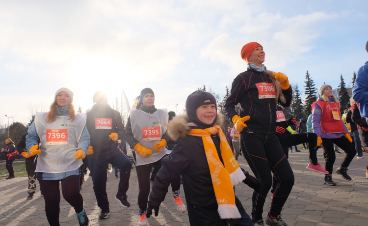 «Школа здорового бега» разогреет пермяков перед «Тёплым забегом»