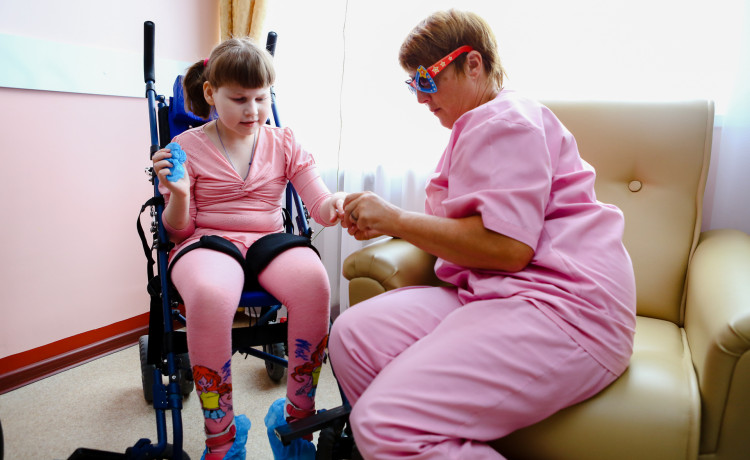 «Дедморозим» ищет редких врачей и медестёр