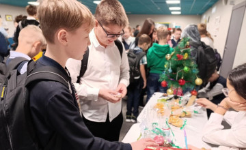 Школьники собрали три пакета денег в помощь обездвиженному подопечному «Дедморозим»