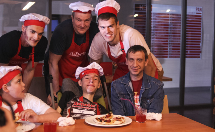 Пицца-терапия с любимыми баскетболистами