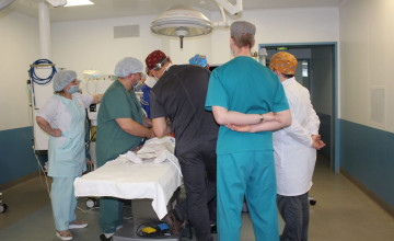 В Перми освоили новый способ помощи детям,  которые не могут кушать сами