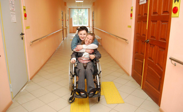 Помогите вернуть детям-сиротам с инвалидностью будущее