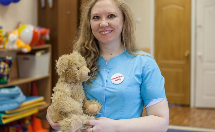 11 апреля можно обменять свой рабочий день на заботу о сиротах в больницах