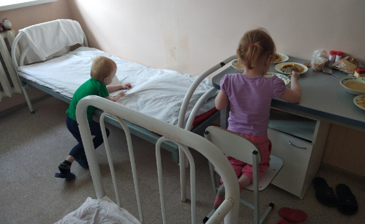 Больничная мама стала многодетной на целый месяц