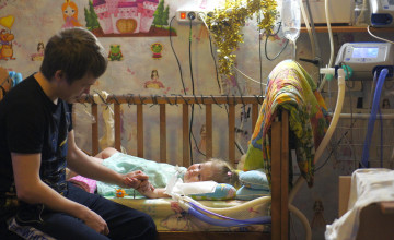 Комнату Евы нужно обставить по последнему слову техники