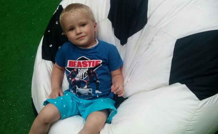 Артёма может спасти ещё не родившийся брат