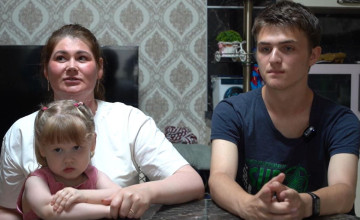 Пермяки помогли девочке с лейкозом, пока её старший брат борется с той же болезнью