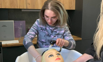 Как ваша поддержка помогает Алёне и другим участникам «Вернуть будущее» находить себя