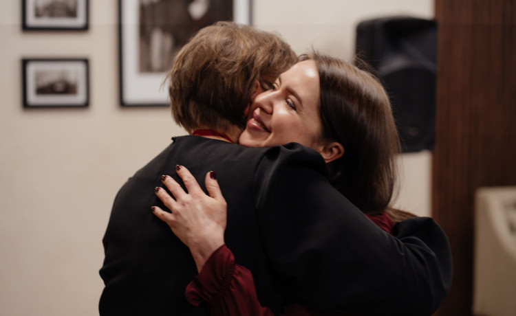 Донор костного мозга из Перми впервые встретилась с человеком, которому спасла жизнь