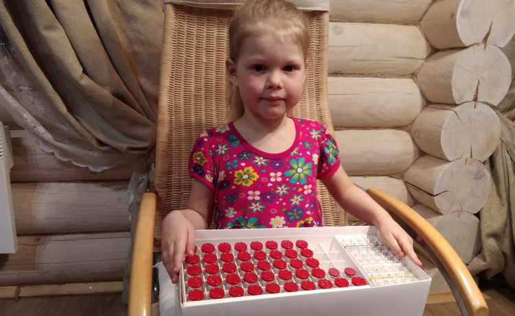 Этих ампул хватит на месяц