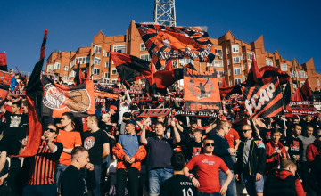 Сотни тысяч рублей собрали болельщики «Амкара» для Лизы